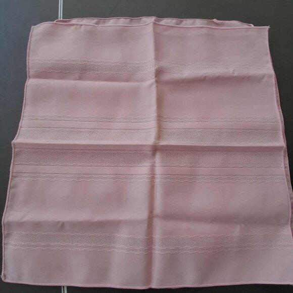 PINK CLOTH NAPKINS (SET OF 7) - Picture 2 of 5